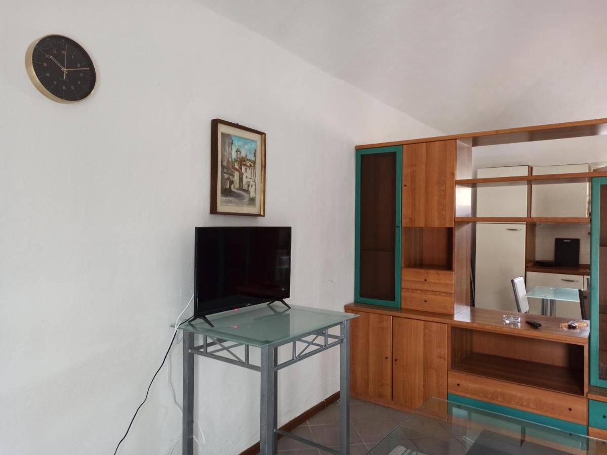 Il Ballatoio Di Giulia Apartment Асти Екстериор снимка
